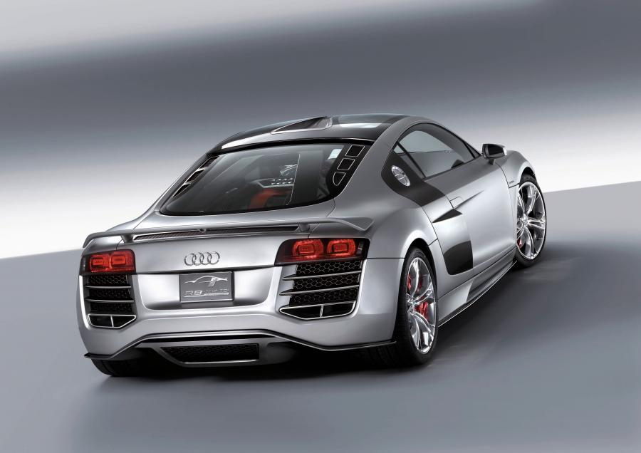  Audi R8 V12 TDI Concept 2008 года  (фото 2 из 18)